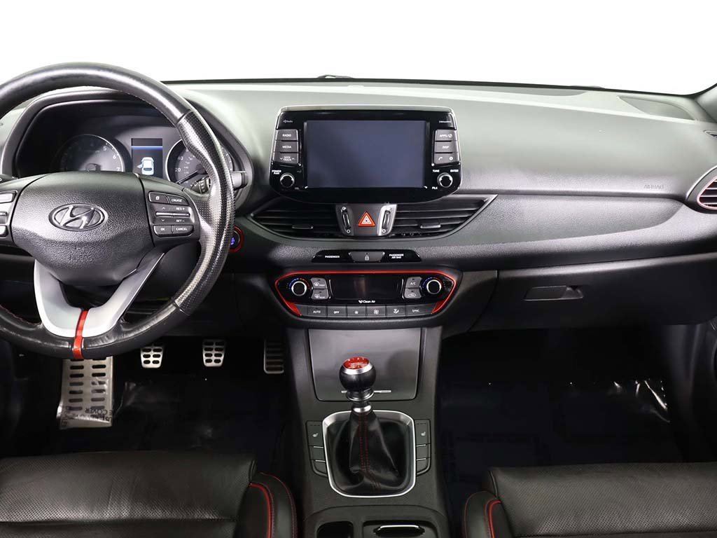 Used 2018 Hyundai Elantra GT Sport image 33