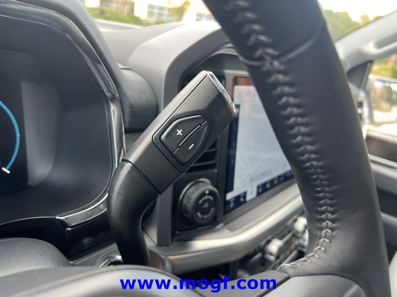 Certified 2022 Ford F150 Lariat AWD/4WD image 16