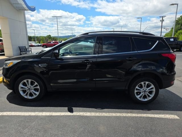 Used 2019 Ford Escape SEL AWD/4WD image 2