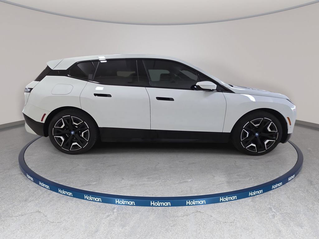 Used 2024 BMW iX M60 AWD/4WD image 6