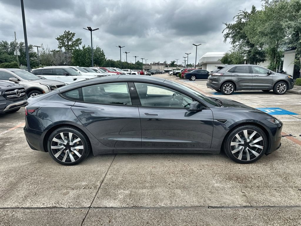 Used 2024 Tesla Model 3 Standard Range RWD image 10