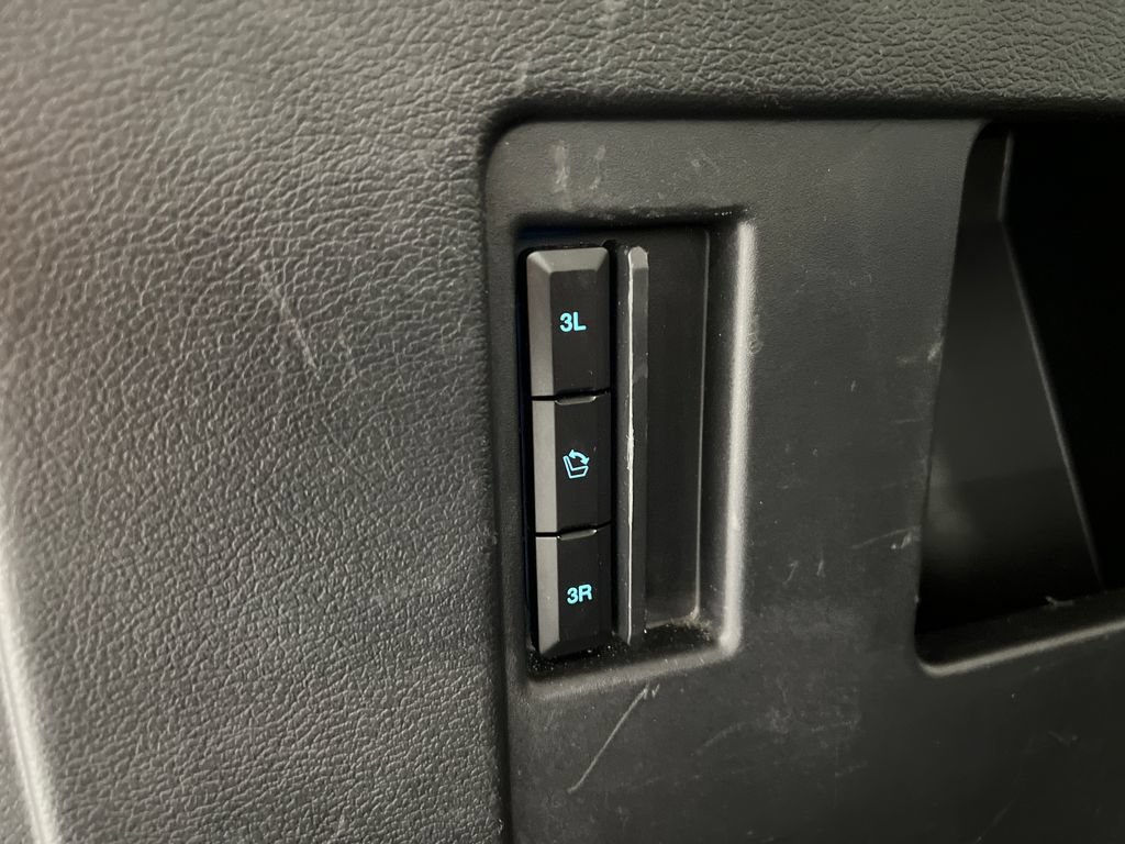 Used 2024 Ford Expedition XLT RWD image 49