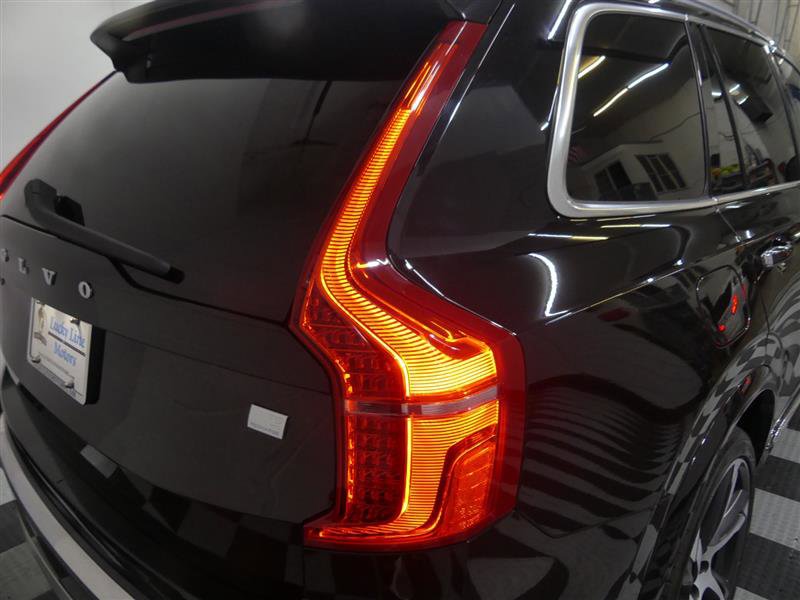 Used 2021 Volvo XC90 T8 Inscription w/ Advanced Package AWD/4WD image 16