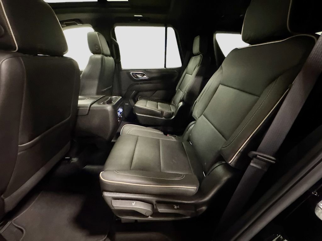 Used 2022 GMC Yukon SLT w/ SLT Premium Package AWD/4WD image 27