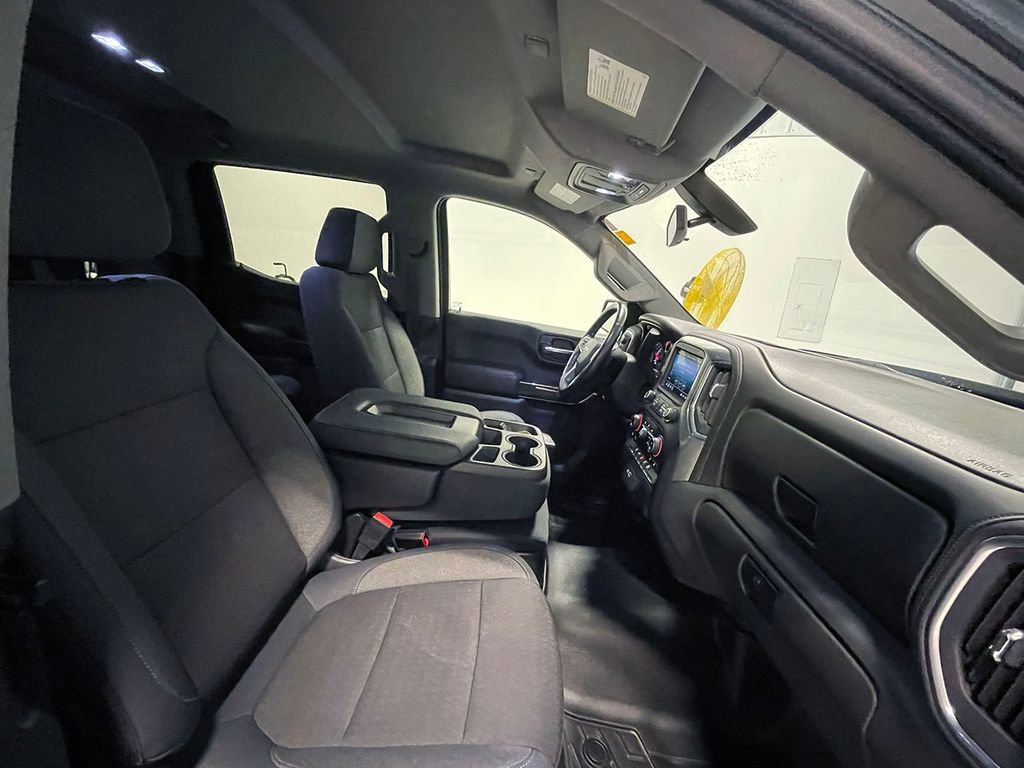 Used 2019 Chevrolet Silverado 1500 LT w/ All-Star Edition image 28