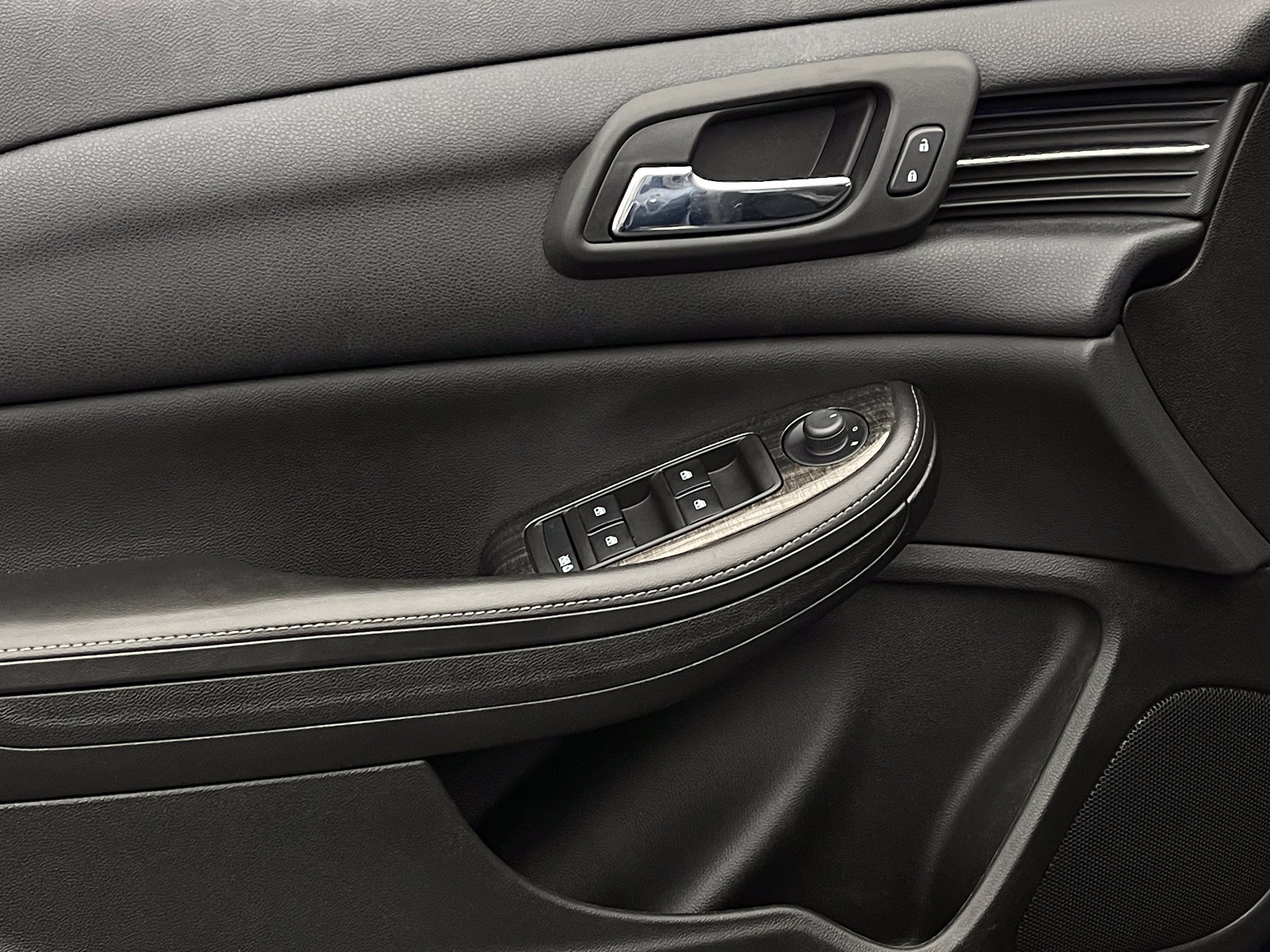 Used 2014 Chevrolet Malibu LT w/ Power Convenience Package FWD image 14