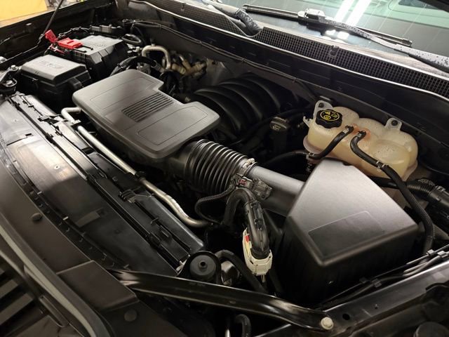 Used 2023 Chevrolet Suburban Premier w/ Advanced Technology Package AWD/4WD image 54