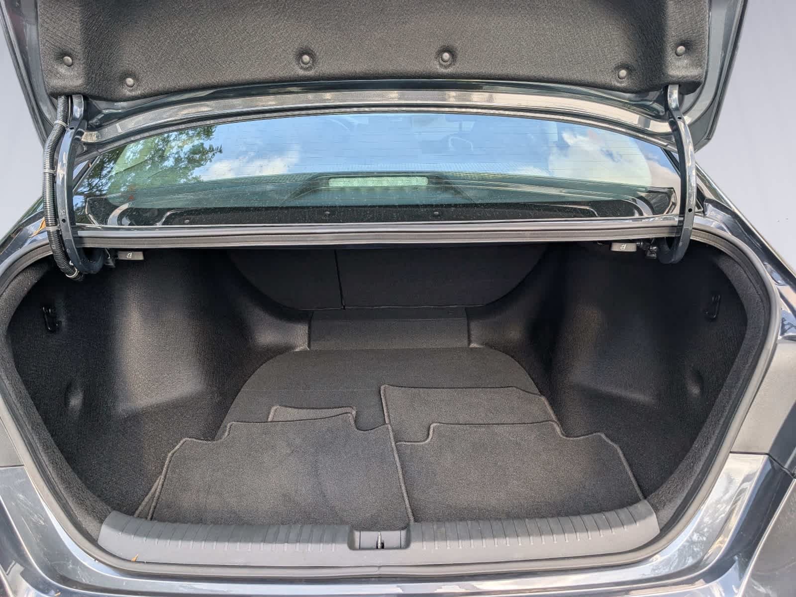 Certified 2024 Honda Accord EX image 12