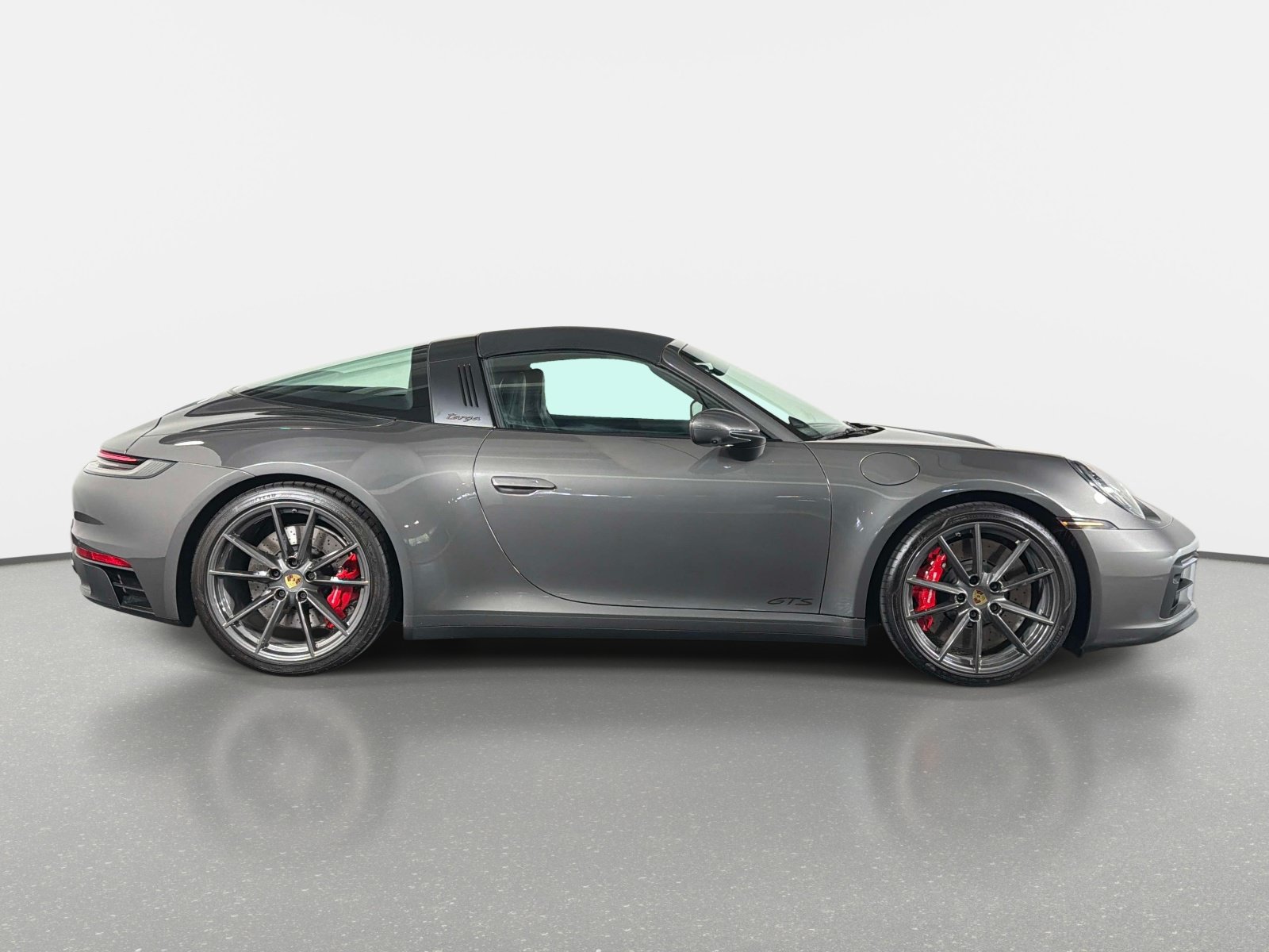 Used 2022 Porsche 911 Targa 4 GTS AWD/4WD image 2