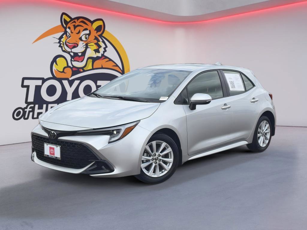 Used 2025 Toyota Corolla SE image 1