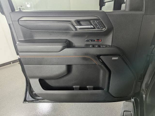 Used 2024 GMC Sierra 1500 AT4 w/ Technology Package AWD/4WD image 9
