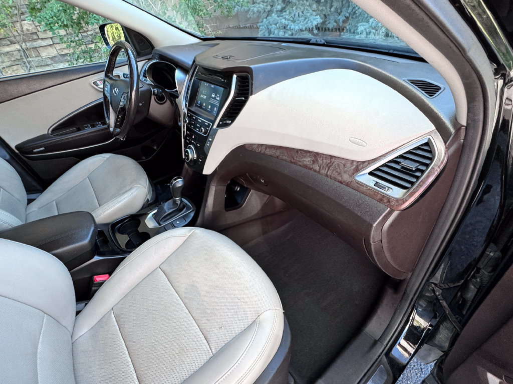 Used 2018 Hyundai Santa Fe Sport AWD/4WD image 38