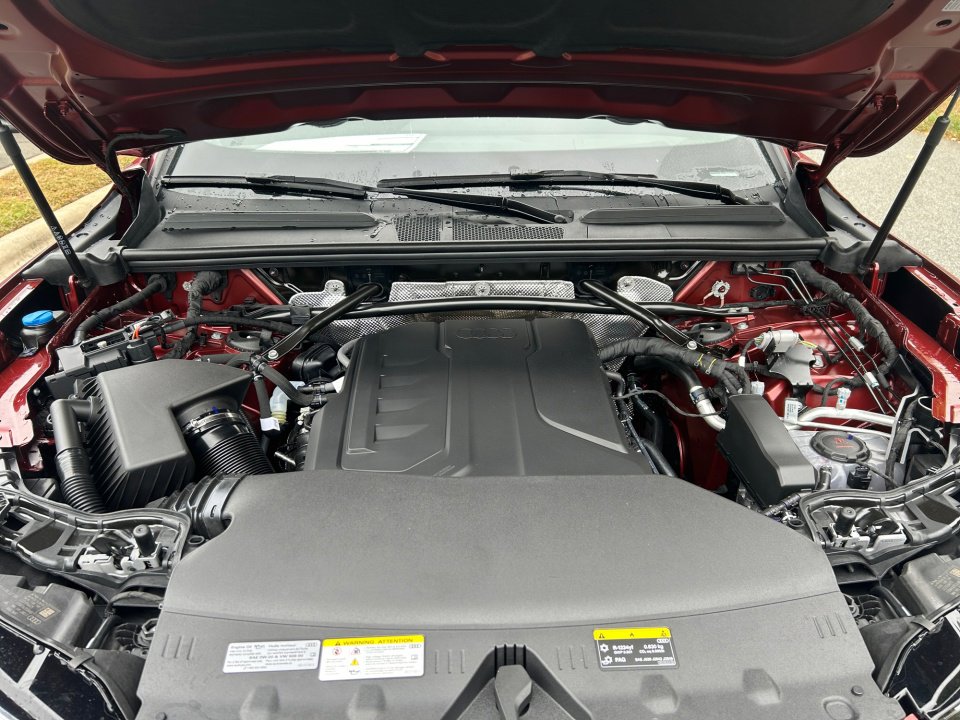 New 2025 Audi Q5 Prestige image 16