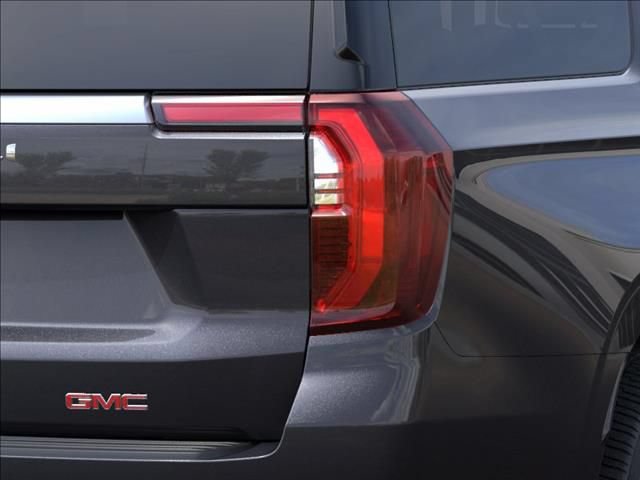 New 2026 GMC Yukon XL Denali w/ Sun & Power Step Package AWD/4WD image 11