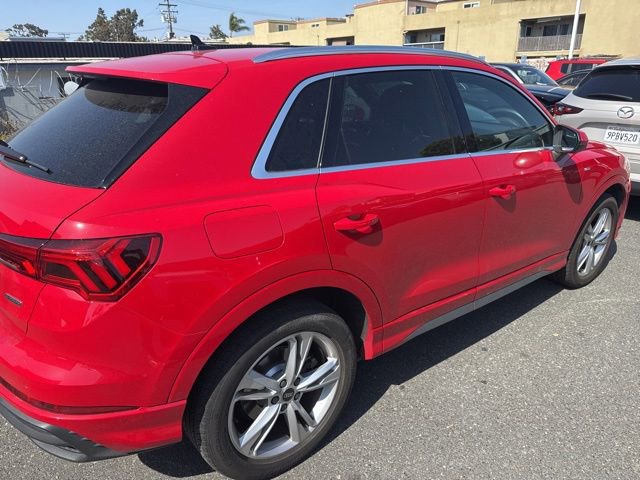 Used 2023 Audi Q3 2.0T Premium w/ 19" Wheel Package AWD/4WD image 7