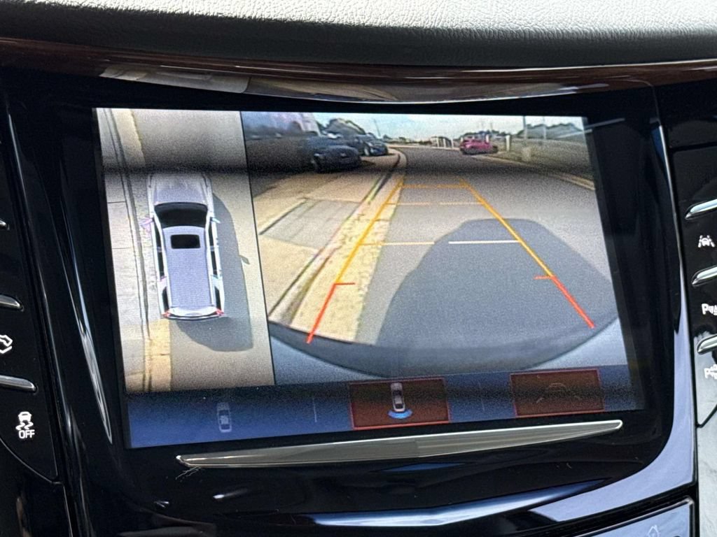 Used 2019 Cadillac Escalade Premium Luxury AWD/4WD image 34