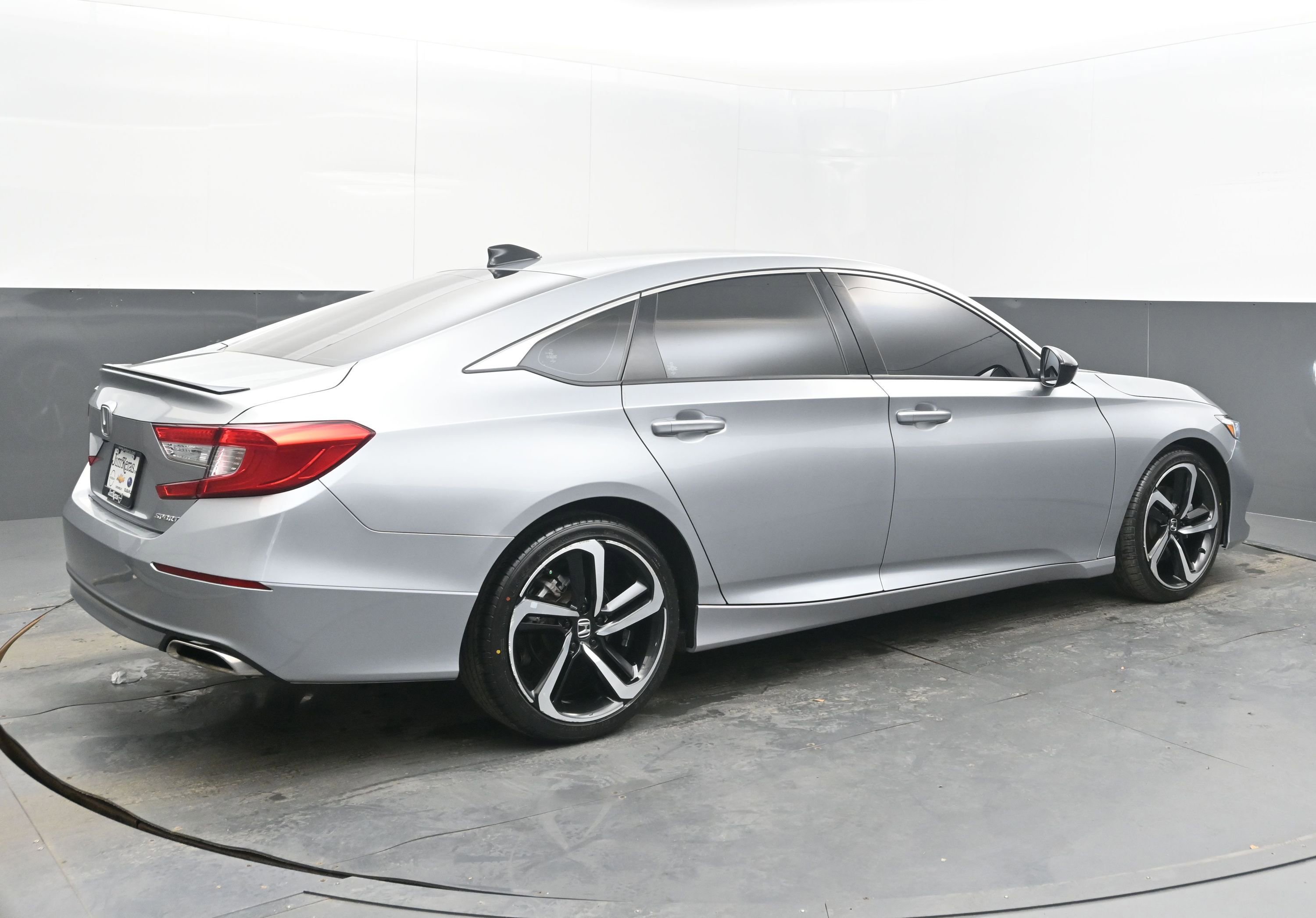 Used 2022 Honda Accord Sport image 7