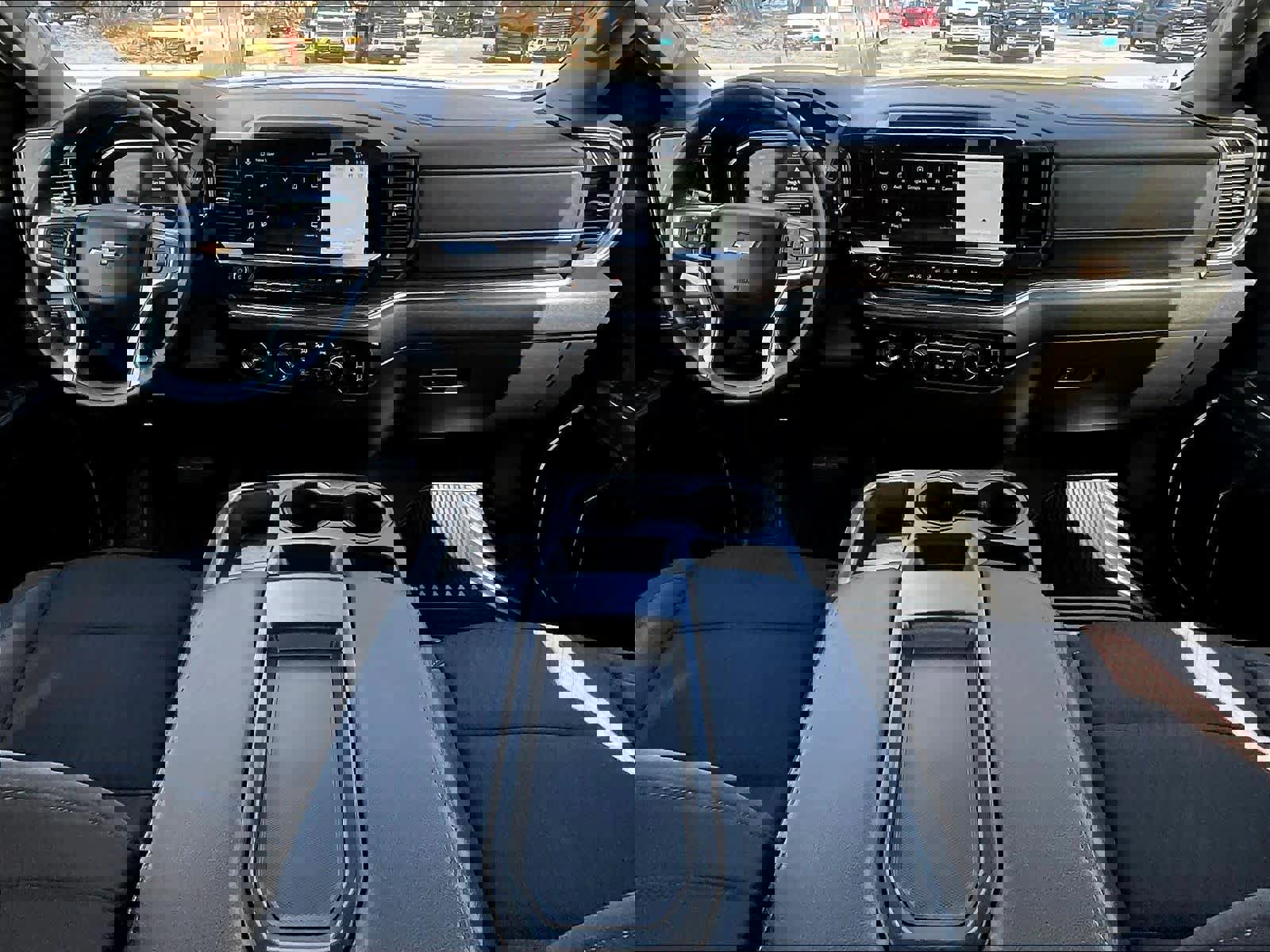 Used 2023 Chevrolet Silverado 1500 LT AWD/4WD image 21