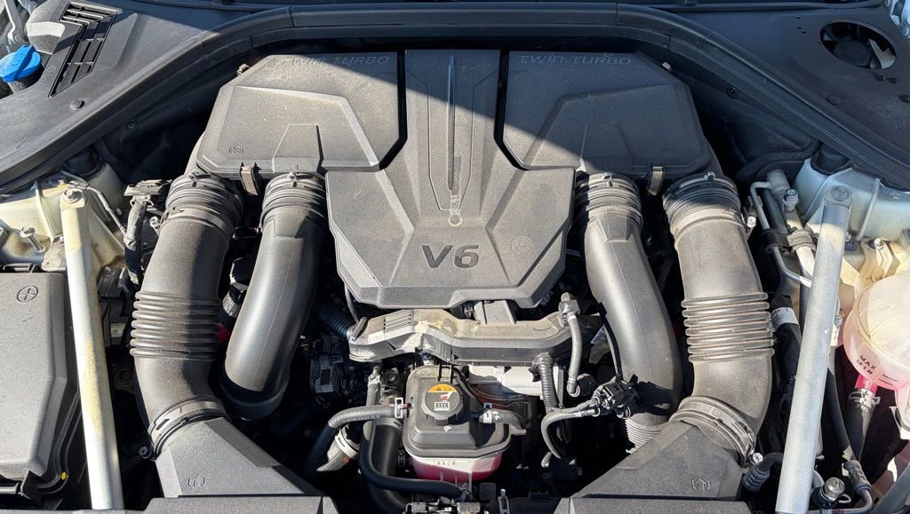 Certified 2024 Genesis GV70 3.5T Sport image 8