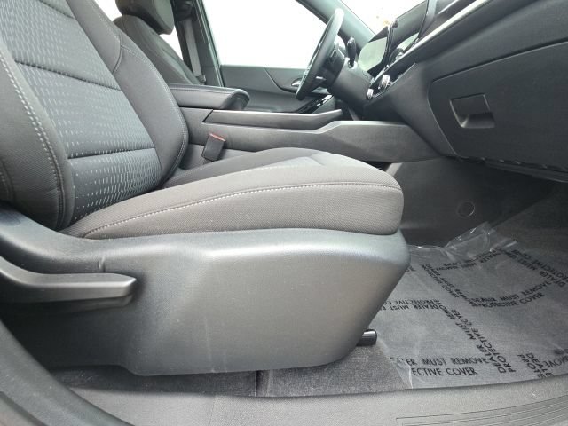 Used 2026 Chevrolet Equinox LT w/ Midnight Edition FWD image 17