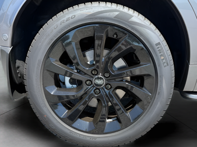 Certified 2025 Land Rover Discovery Sport S AWD/4WD image 12