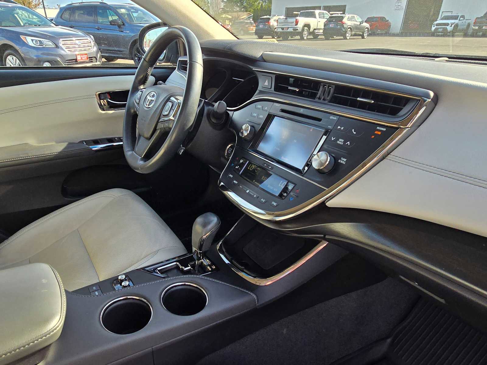 Certified 2018 Toyota Avalon Limited w/ All Weather Liner Package image 11