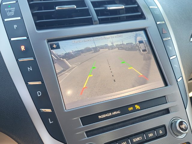Used 2019 Lincoln MKZ Reserve FWD image 21