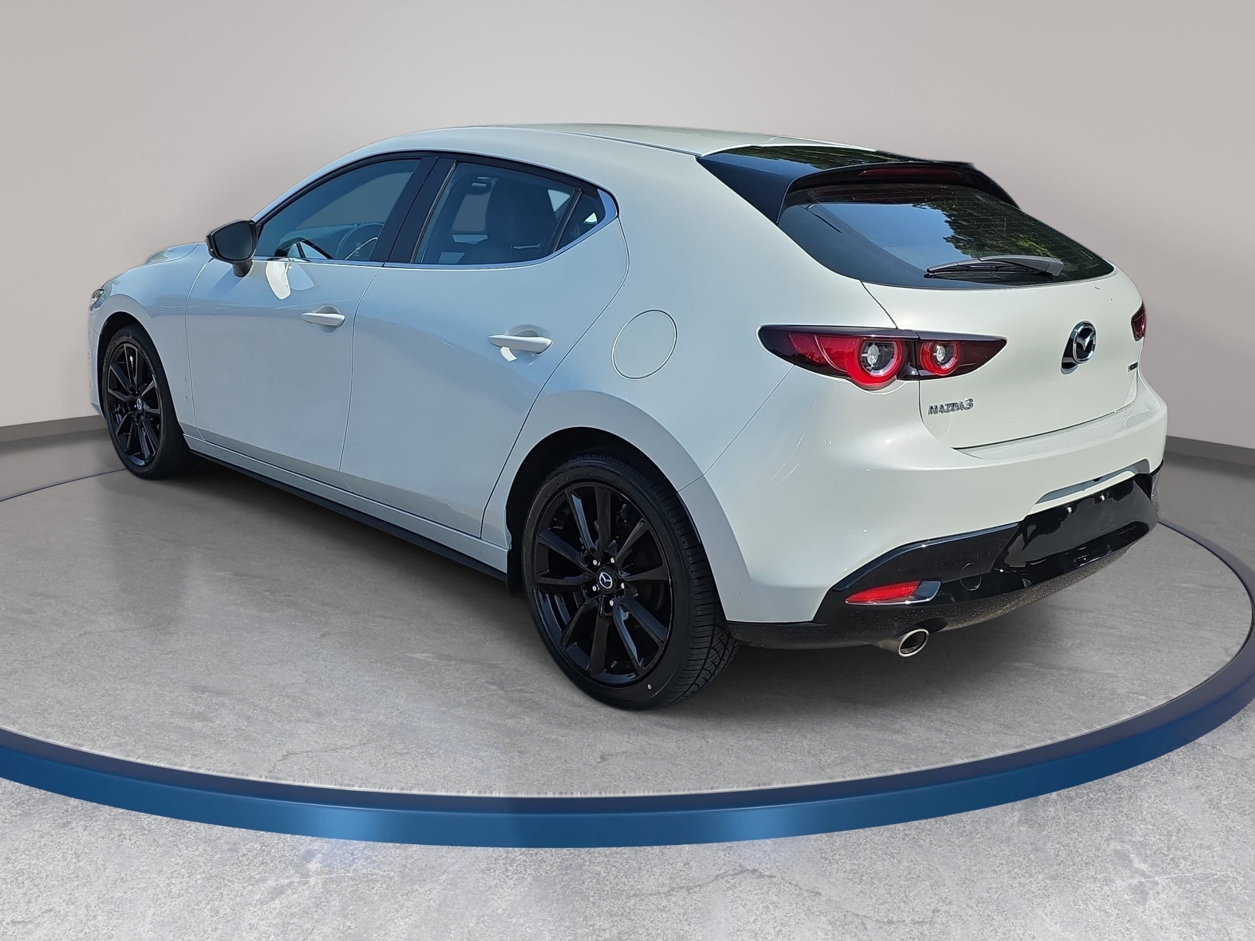 Used 2024 MAZDA MAZDA3 s FWD image 7