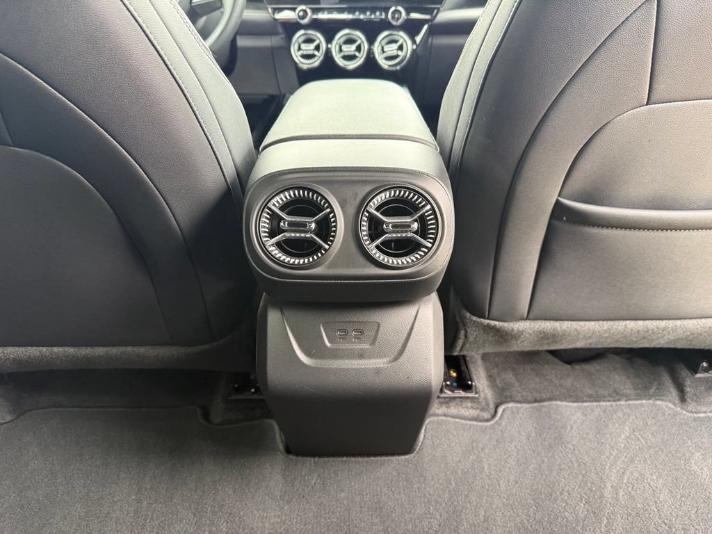 Used 2025 Chevrolet Blazer EV LT AWD/4WD image 18