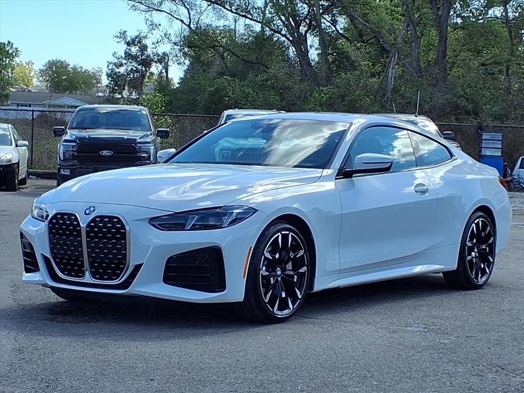 Used 2026 BMW 430i xDrive Coupe image 3