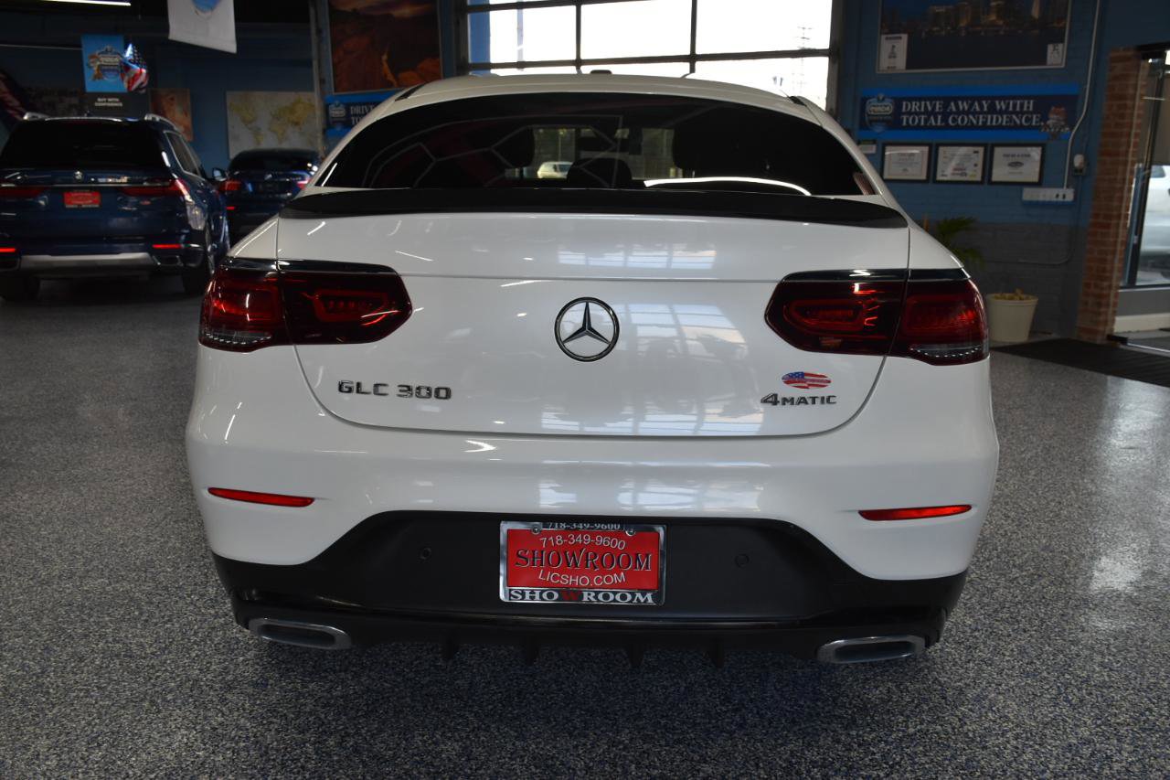 Used 2021 Mercedes-Benz GLC 300 4MATIC Coupe image 6