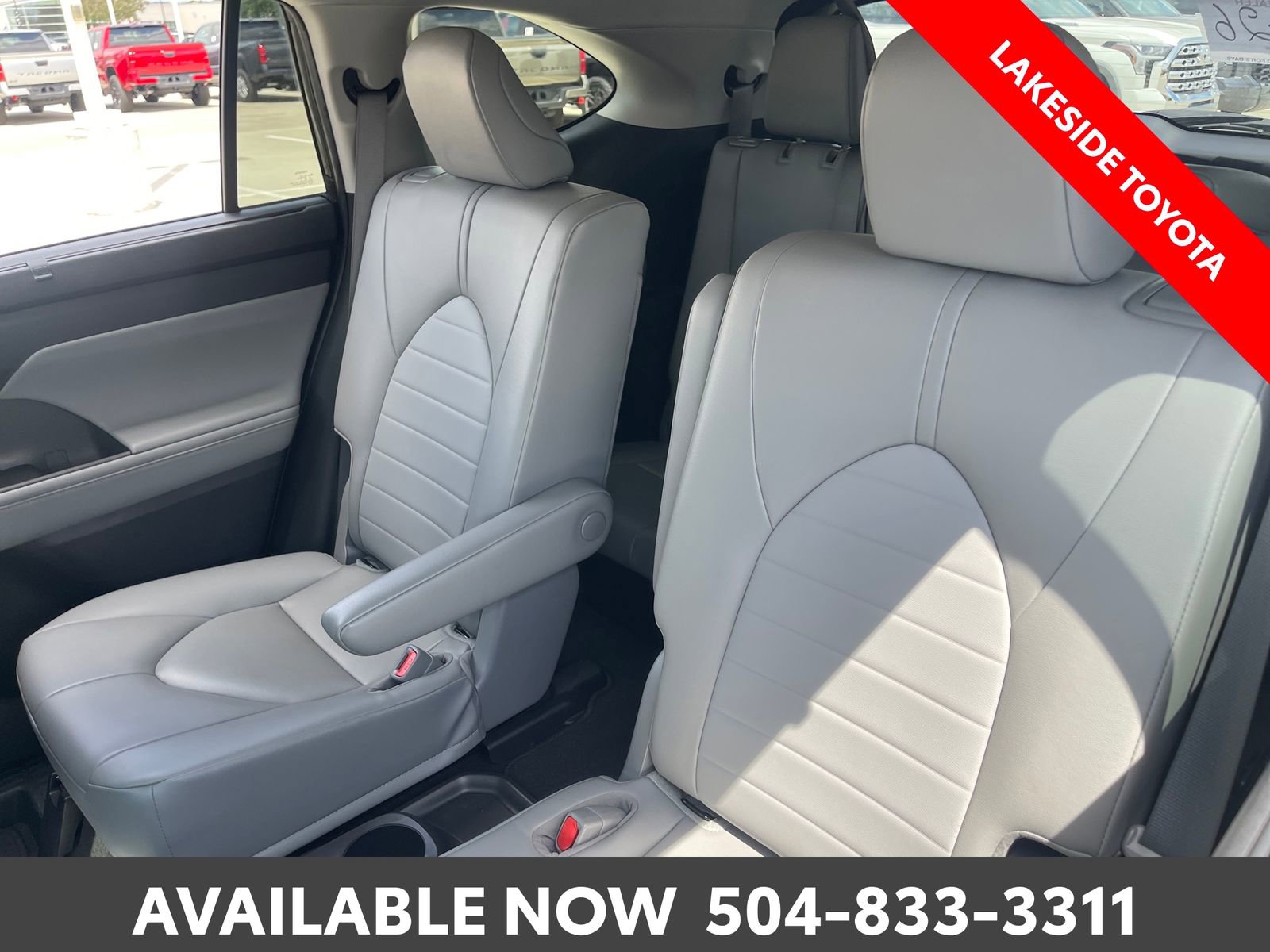 Used 2023 Toyota Highlander XLE FWD image 20