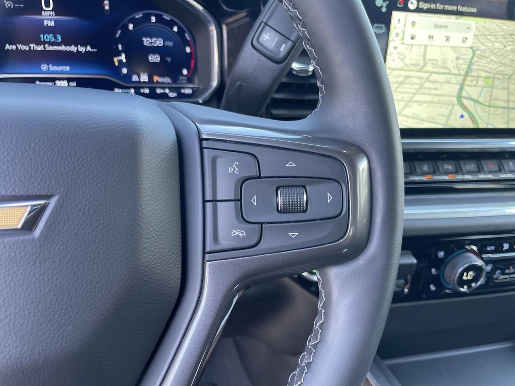 Used 2024 Chevrolet Silverado 2500 High Country w/ High Country Premium Package image 19