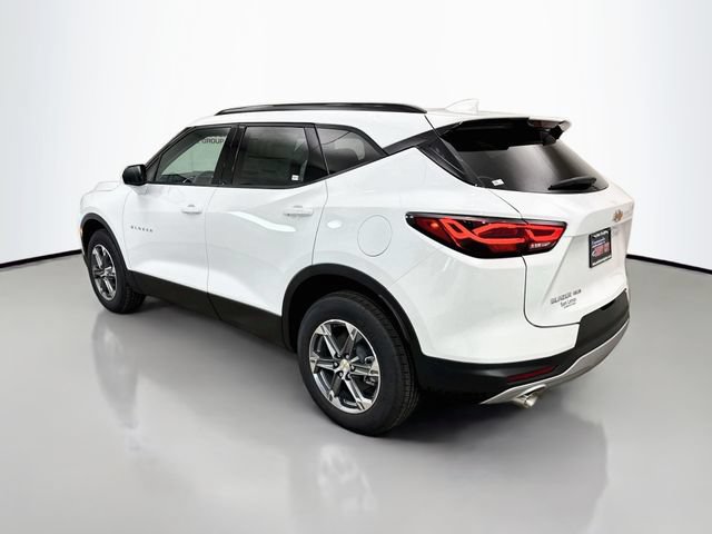 New 2026 Chevrolet Blazer LT w/ Convenience Package AWD/4WD image 6