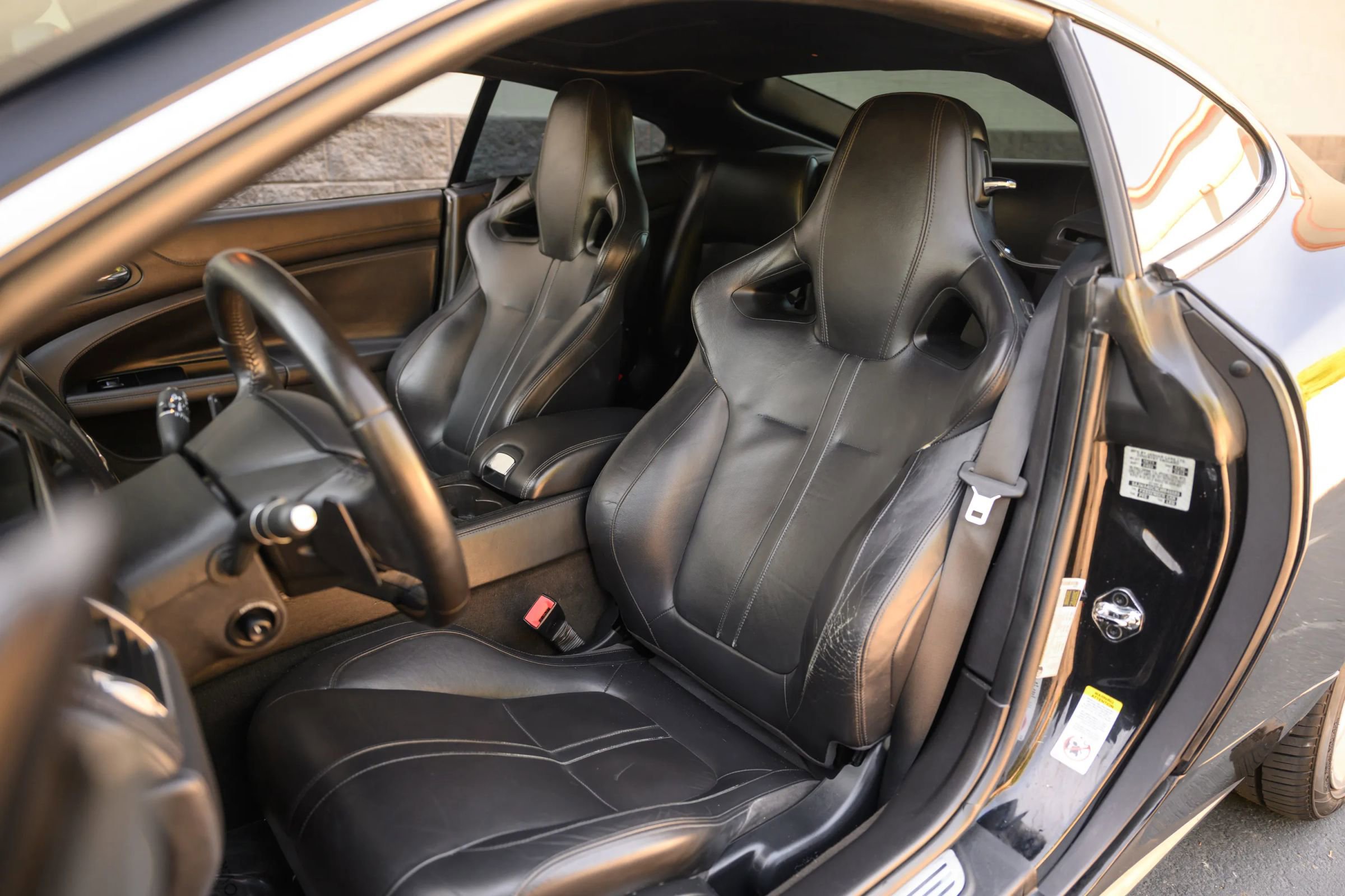 Used 2012 Jaguar XKR R RWD image 29