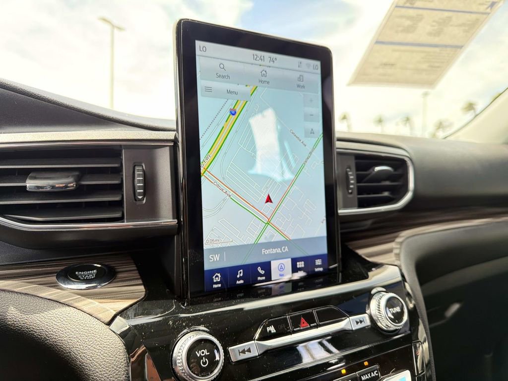 Used 2023 Ford Explorer Limited w/ Limited Technology Package image 28