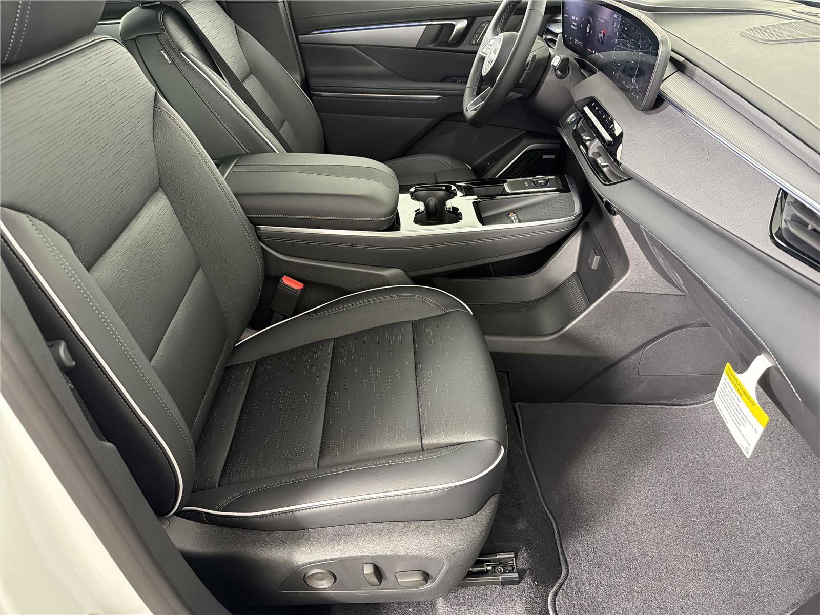 New 2026 Buick Enclave Sport Touring w/ Power Package FWD image 11