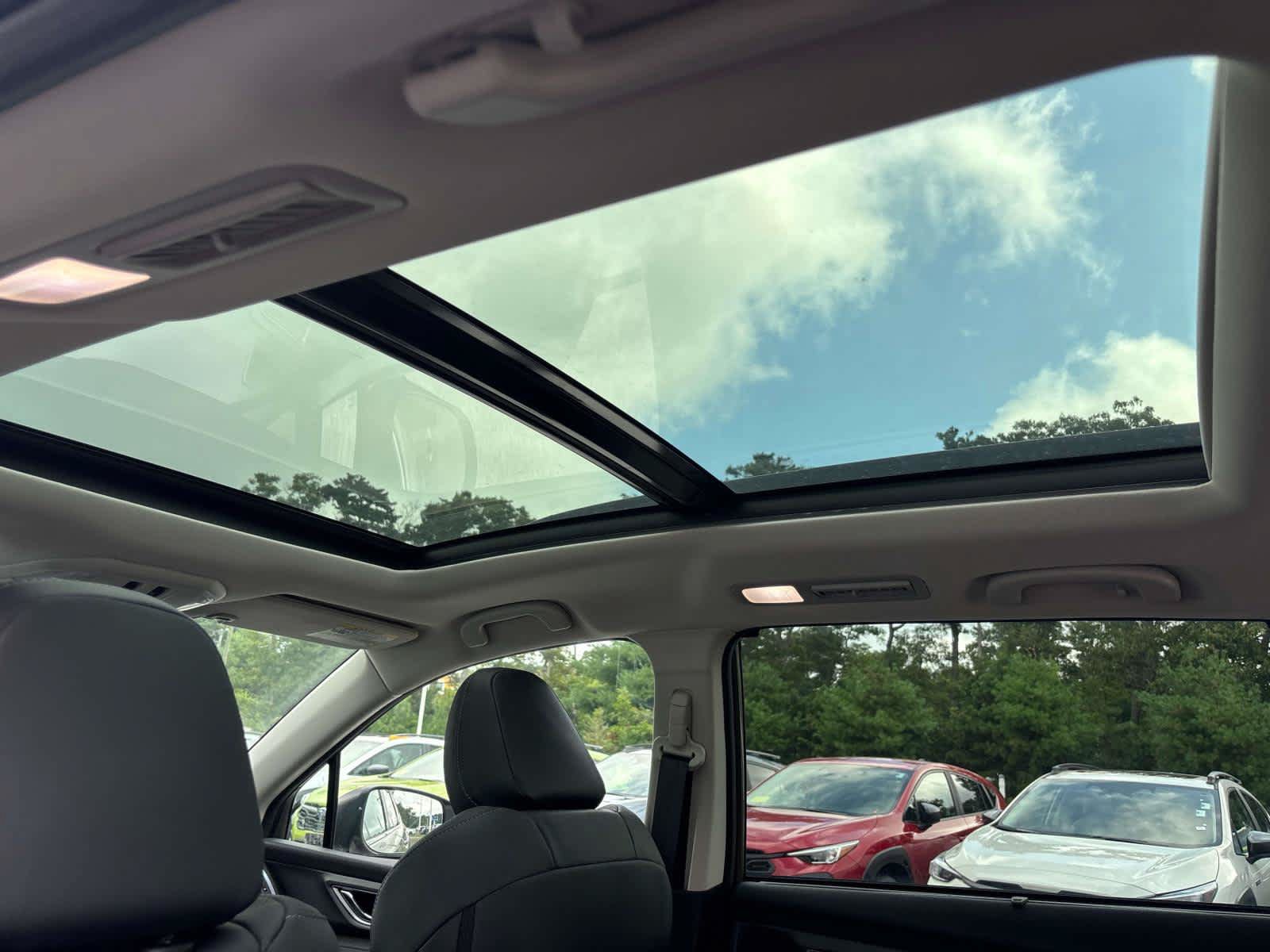 New 2026 Subaru Ascent Limited AWD/4WD image 10