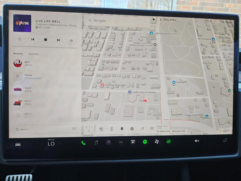 Used 2022 Tesla Model S AWD image 40
