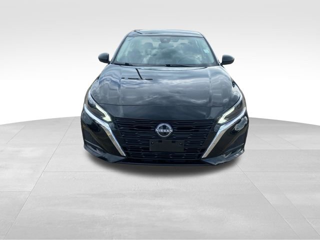 Used 2025 Nissan Altima 2.5 SV image 10