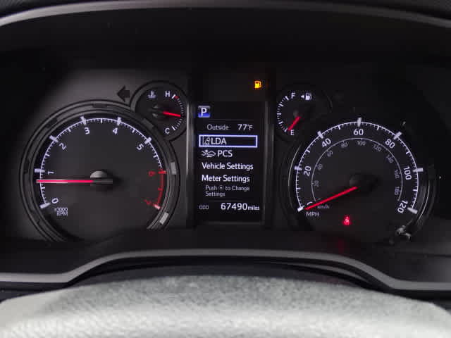 Used 2021 Toyota 4Runner SR5 Premium w/ Moonroof Package RWD image 25