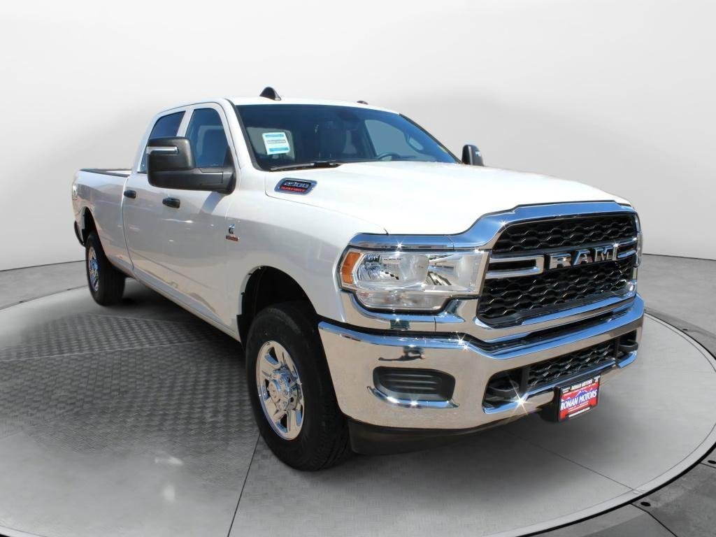 New 2024 RAM 2500 Tradesman w/ Chrome Appearance Group