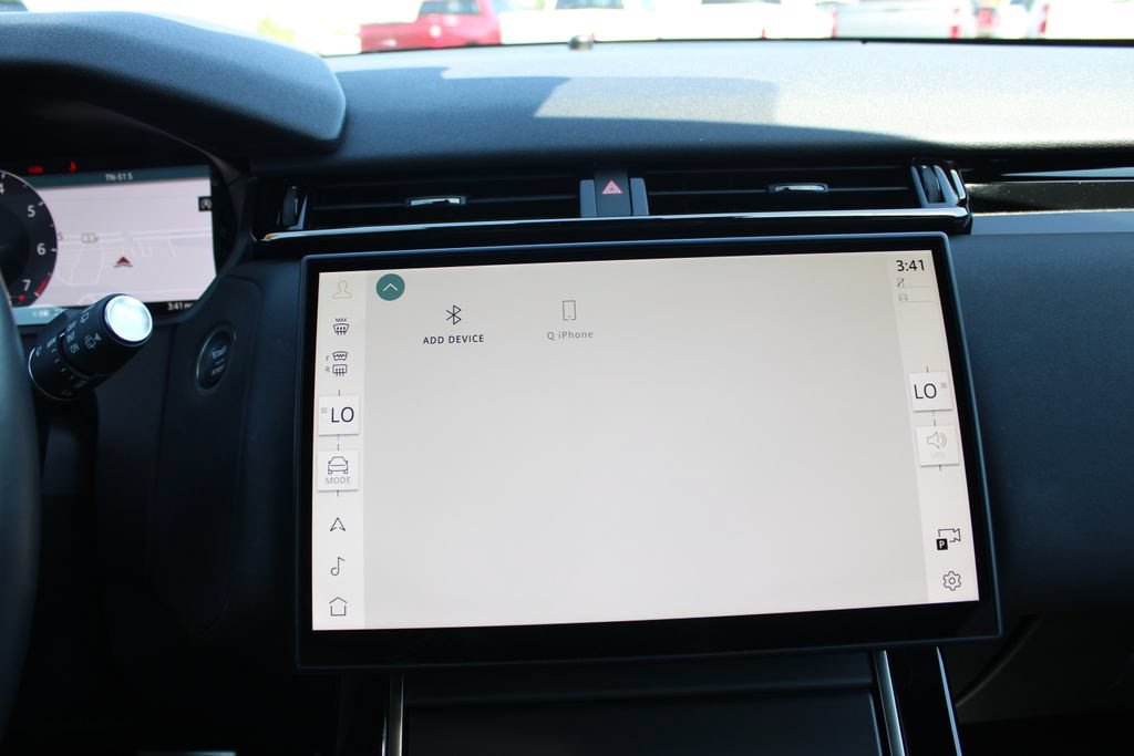 Used 2025 Land Rover Range Rover Velar Dynamic SE AWD/4WD image 45