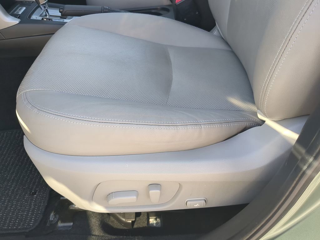 Used 2016 Subaru Forester 2.5i Limited image 26