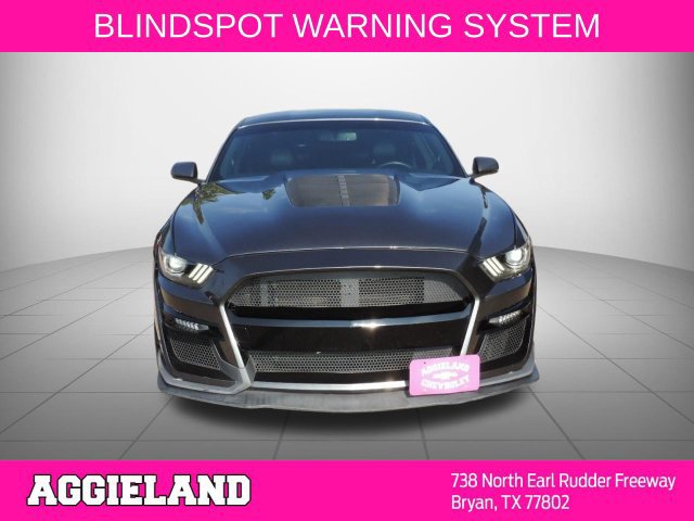 Used 2017 Ford Mustang GT Premium w/ Black Accent Package RWD image 9