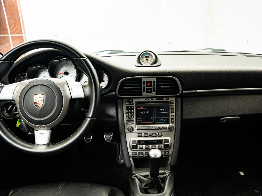 Used 2006 Porsche 911 Carrera S RWD image 6