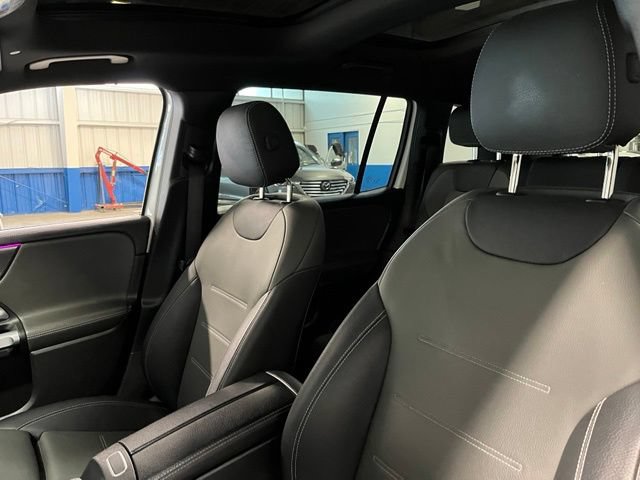 Used 2021 Mercedes-Benz GLB 35 AMG 4MATIC image 23
