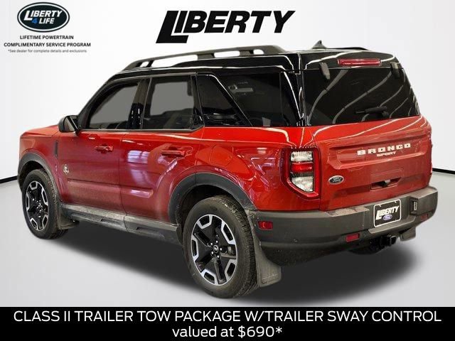Used 2023 Ford Bronco Sport Outer Banks w/ Tech Package image 5