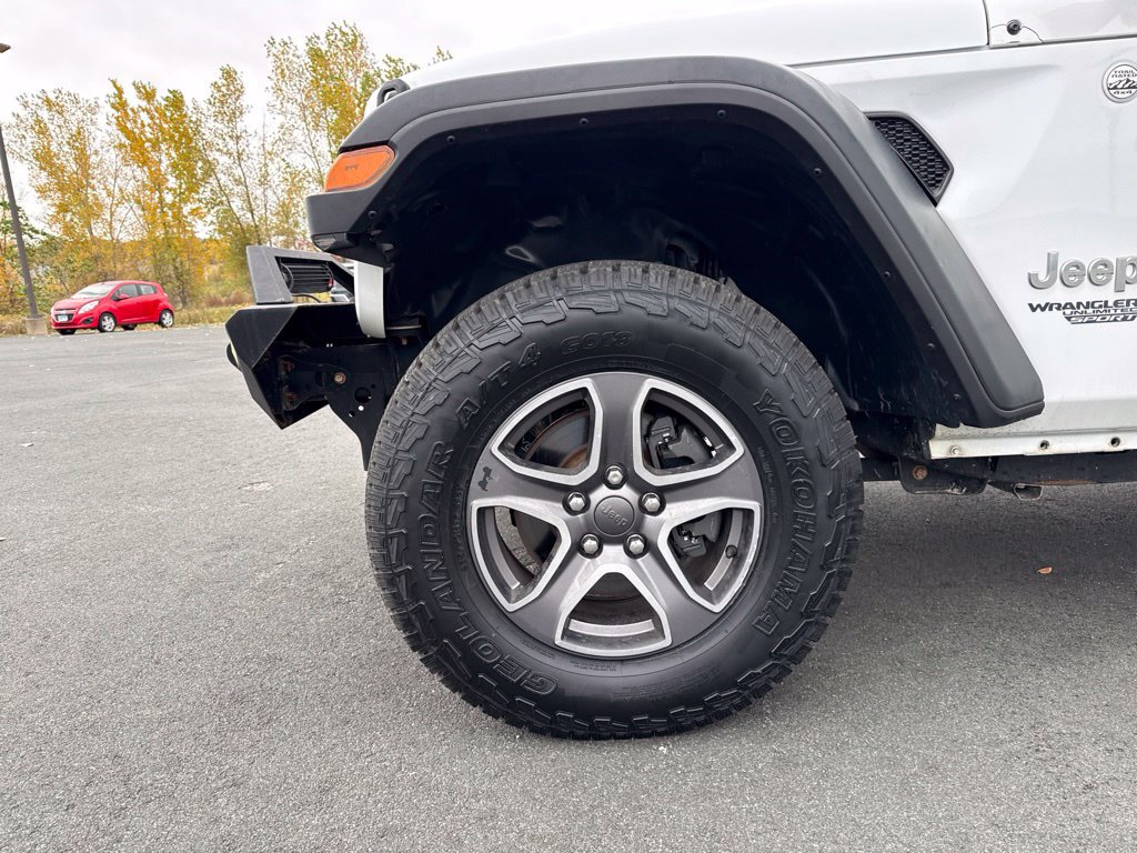 Used 2019 Jeep Wrangler Unlimited Sport S AWD/4WD image 37