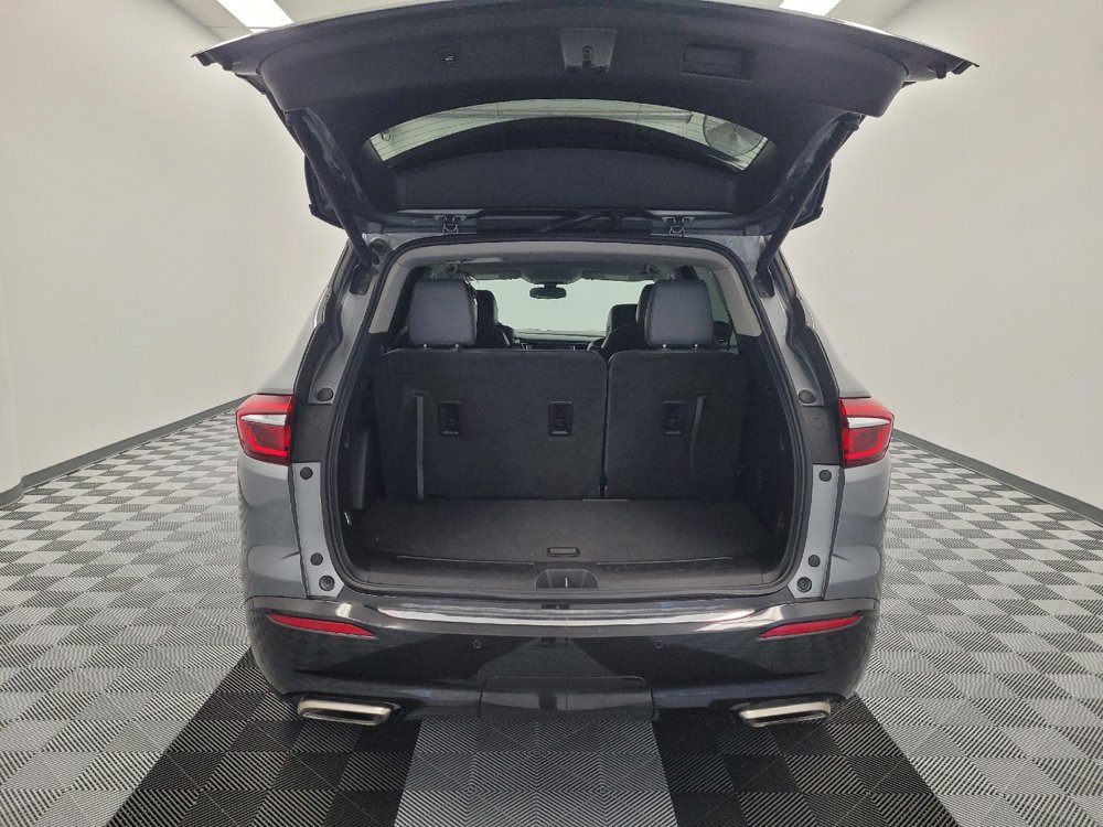 Used 2021 Buick Enclave Essence FWD image 29